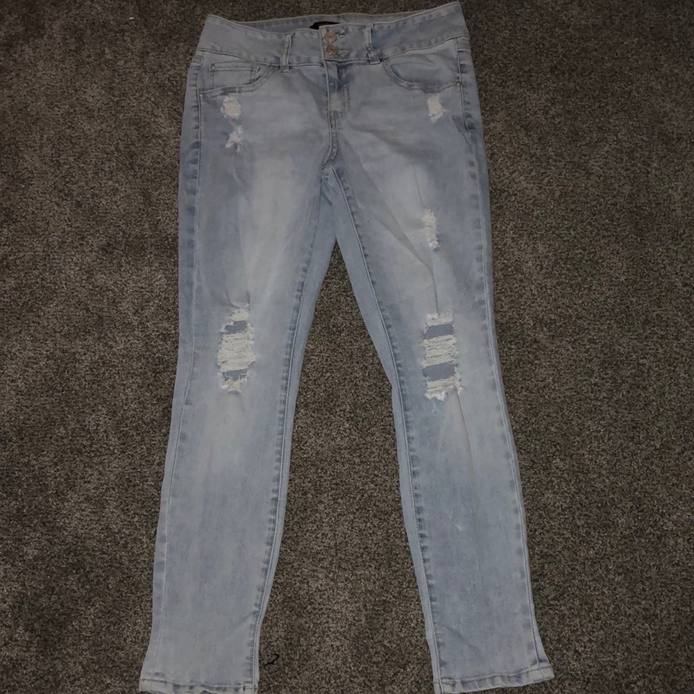 Ripped Jeans